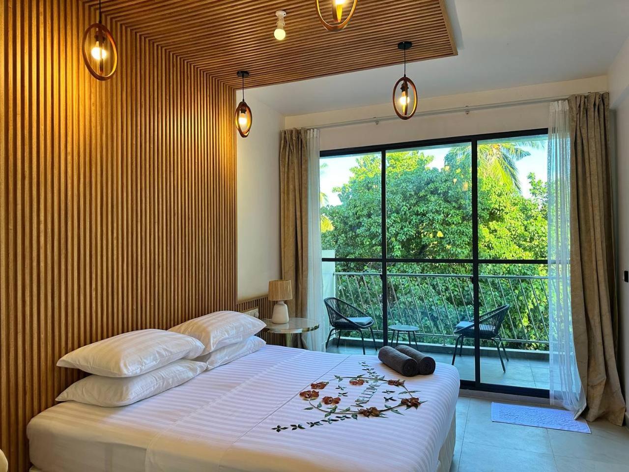 Serene Sky Guest House Thoddoo Buitenkant foto