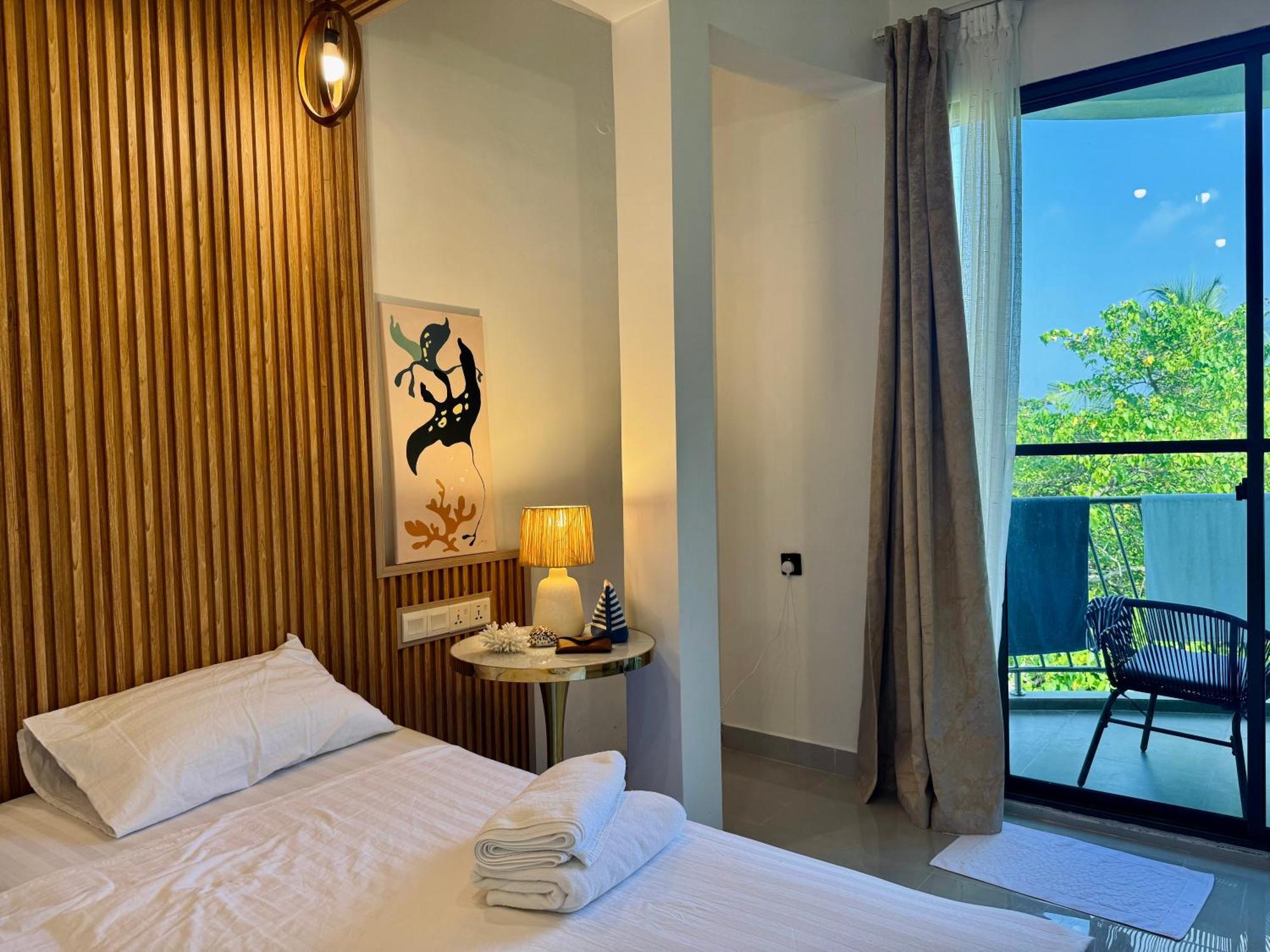 Serene Sky Guest House Thoddoo Buitenkant foto